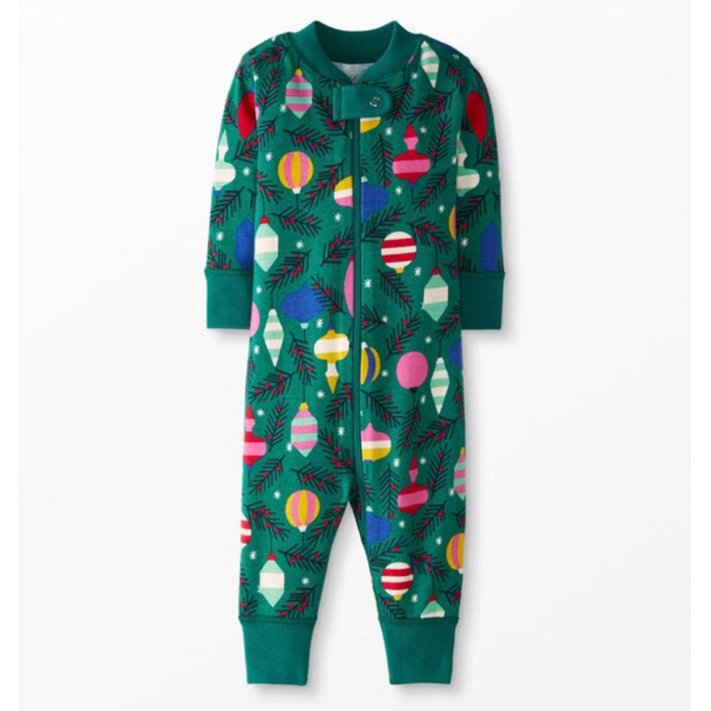 Hanna Andersson Baby Zip Sleeper in Delightful Decorations Pattern